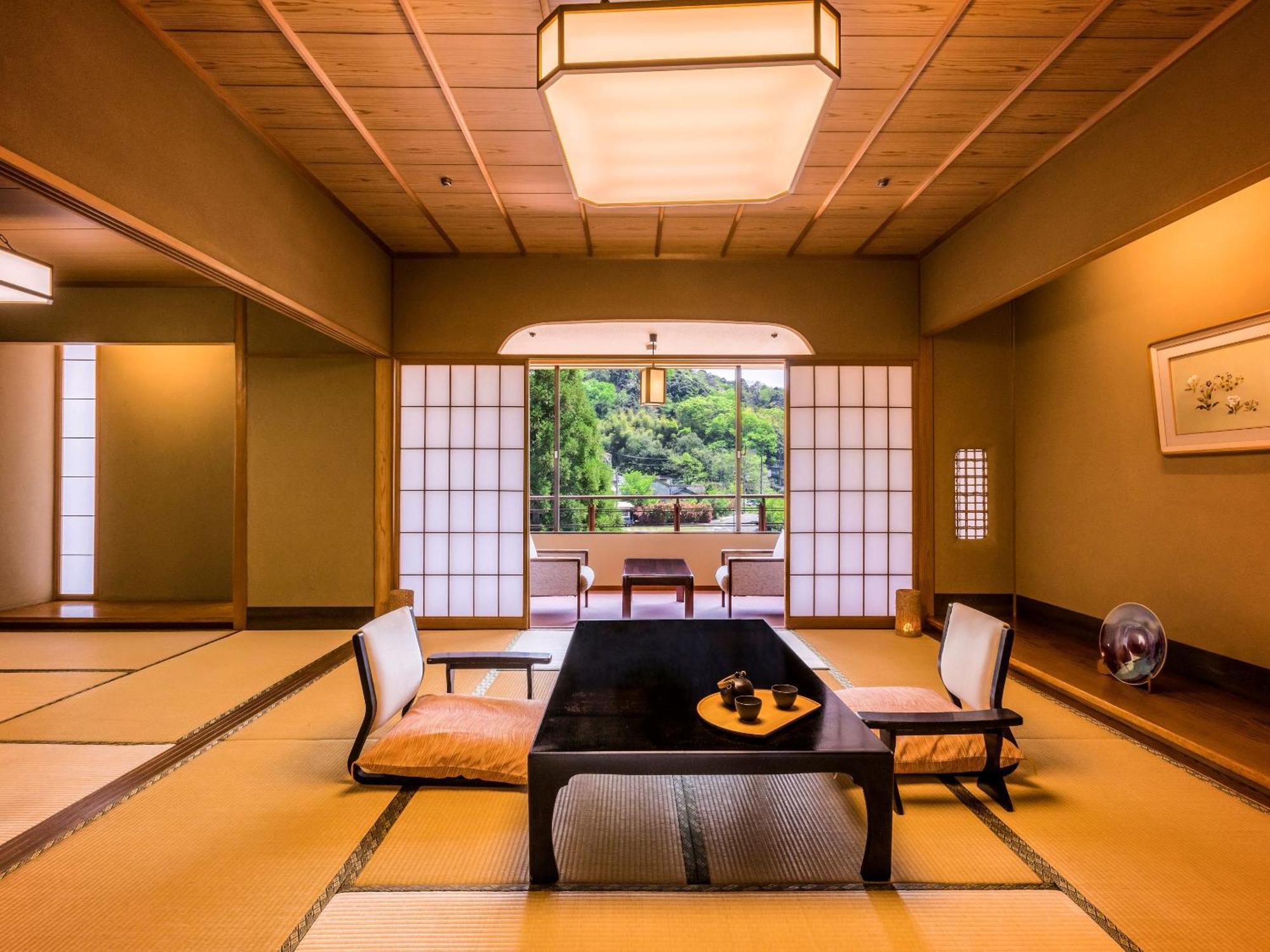 Ooedo Onsen Monogatari Premium Saiki Bekkan Misasa Ngoại thất bức ảnh